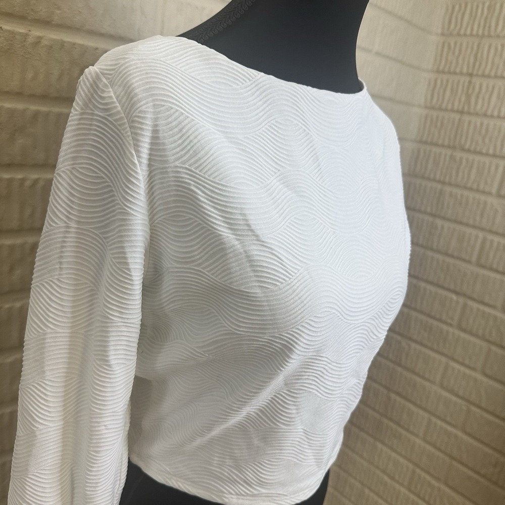 NWT Calia Woman's Swim Top Cropped Rashguard Textured White Sz M Boat Neck - Picture 2 of 7